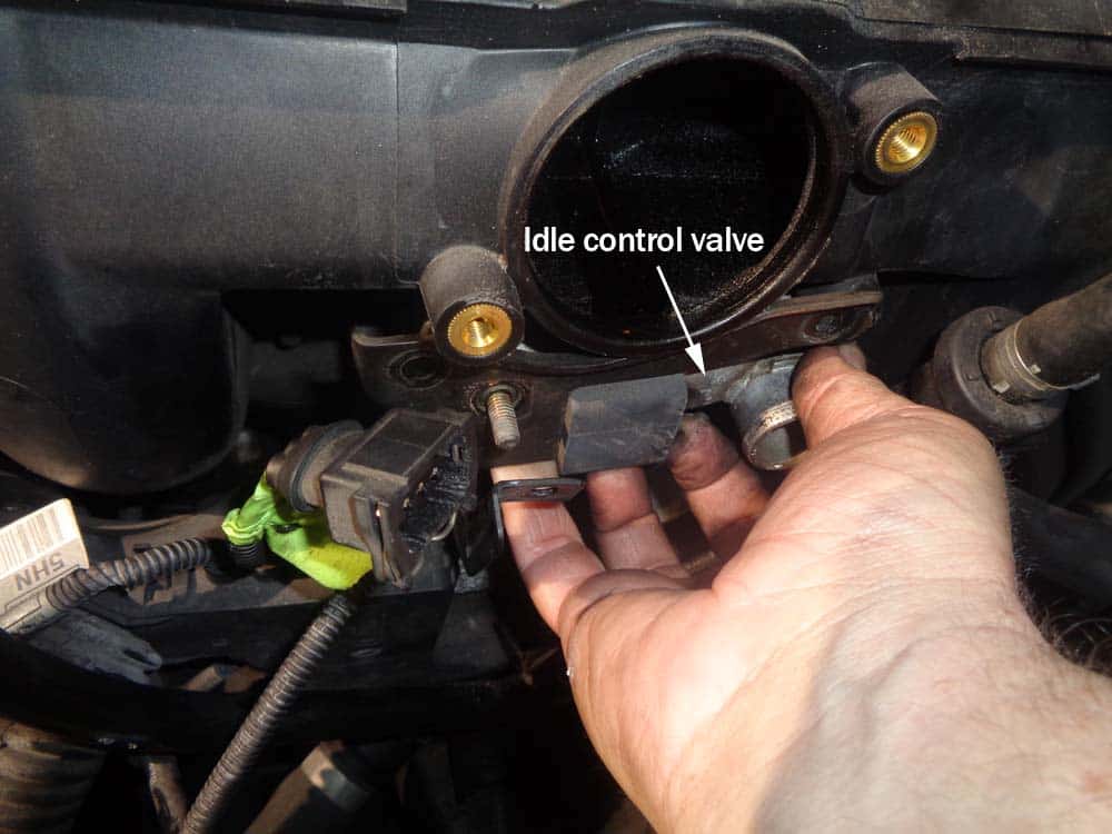 See DF054 repair manual